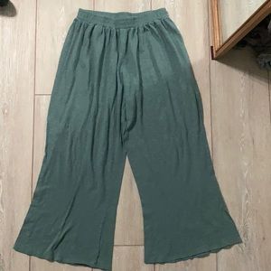 Green baggy pants